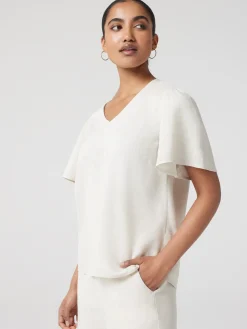 Hot Jeanswest Avery V-Neck Top Pink